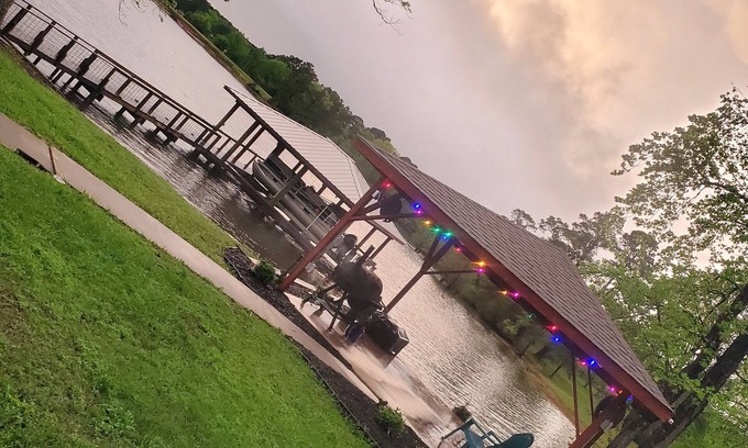 Negreet Casa | Piece of Paradise on the water front