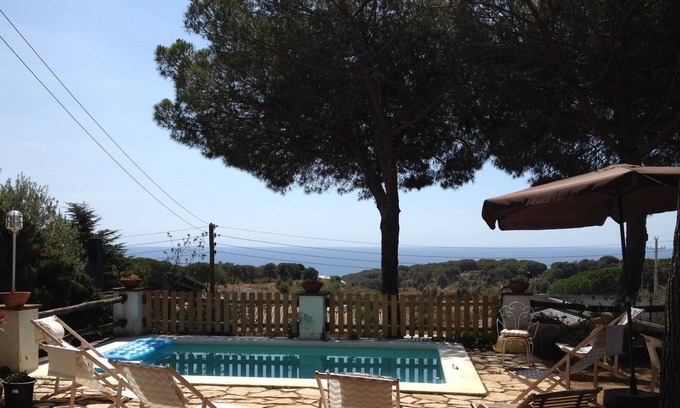 Sant Pol De Mar Casa | A la sombra de los pinos un nido de frescor, entre Barcelona y Girona,