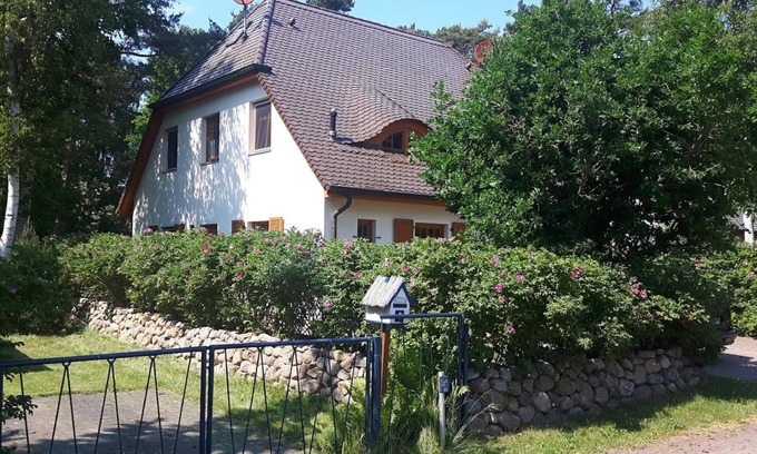 Dierhagen Strand Apartamento | In Unmittelbarer Strandnähe Ca.300m bis zum Sandstrand