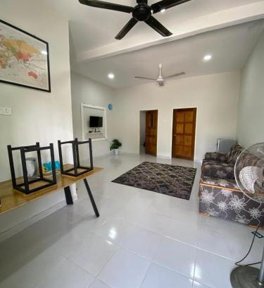 Batu Buruk Casa | inap desa batu buruk 2