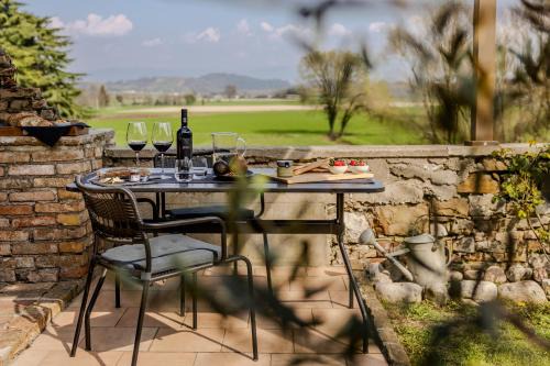 Poggio Terza Armata Apartamento | Incantevole vista dalle mura del castello.