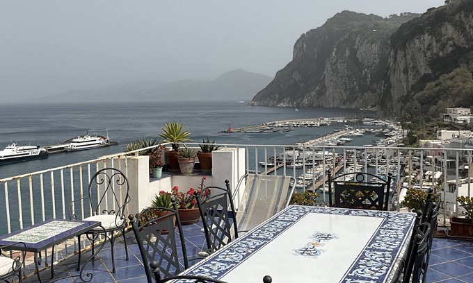 Licola Casa | INCANTO - Panoramic Holiday House by the Sea