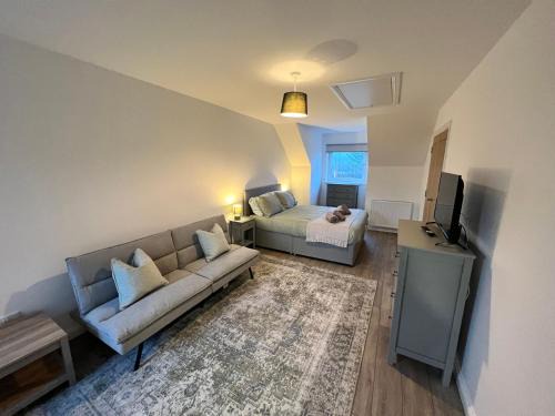 Bonhill Casa | Inchcailloch Townhouse, Loch Lomond