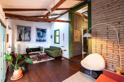 Montes Claros de Goias Casa | Incrível Casa Colonial-Déco - Centro Histórico