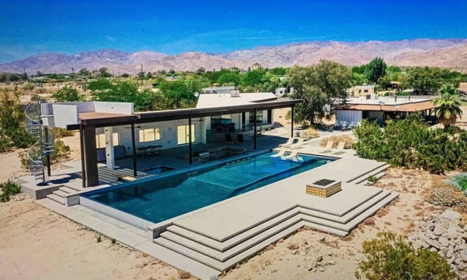 Indio Hills Casa | Incredible deals, secluded 5 acres, best pool area, views, rooftop, large deck.