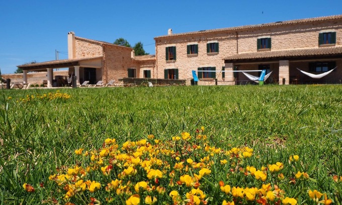 Santanyí Cabaña | Increíble finca con grandes jardines y piscina para hasta 8 personas en Santanyi
