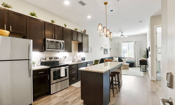 Golden Condominio | Incredible Golden Location- Close to Red Rocks + School of Mines