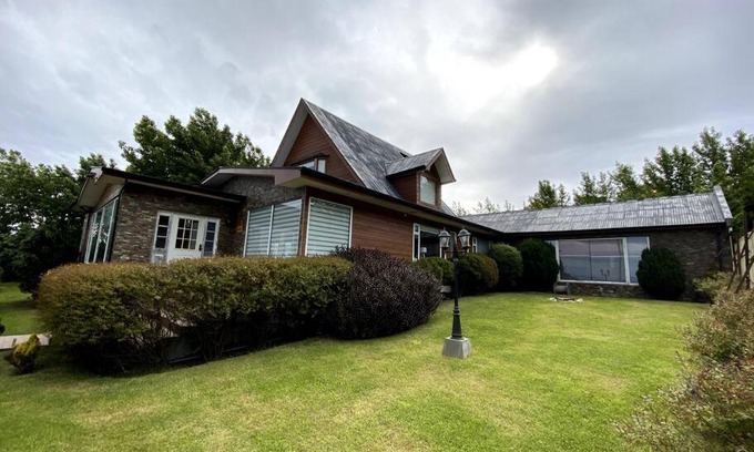 Punta Arenas Casa | Incredible House in front of Strait of Magellan