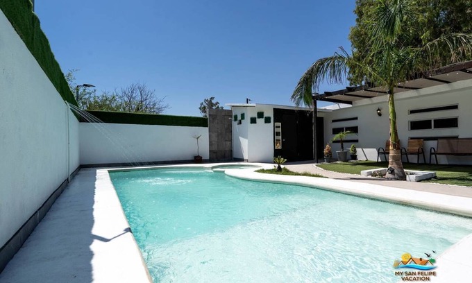 Primera Sección Casa | Incredible in-town pool house with BBQ area!