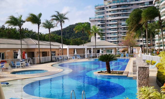 Recreio dos Bandeirantes Complejo | Penthouse con Piscina e Asador en Sunday Resort R1001