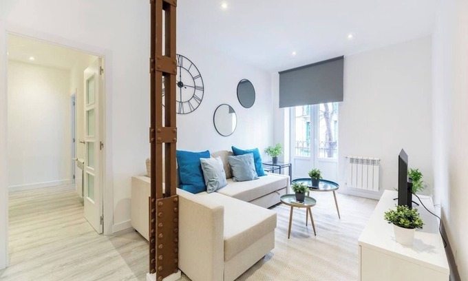 Palos de la Frontera Apartamento | Increíble Apartamento Cuádruple en Atocha D1B