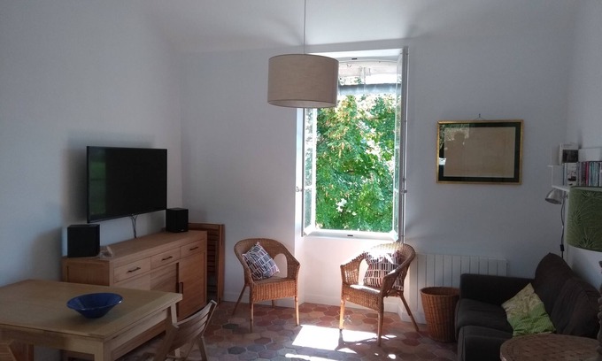 Reillanne Apartamento | Independent apartment, - 4 people
