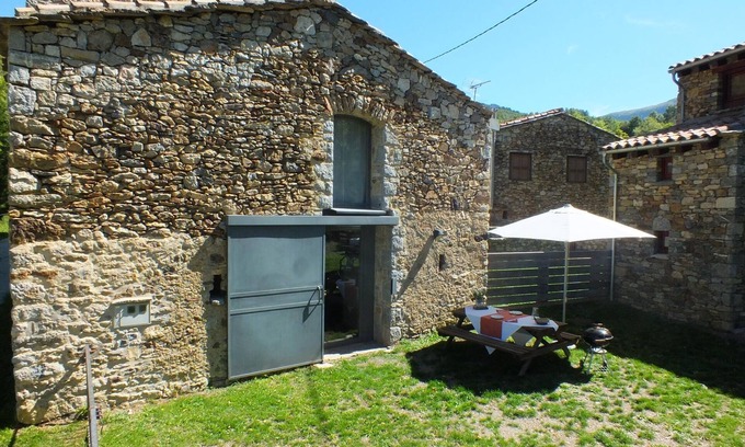 Pardines Cabaña | Cara rural independiente. Barbacoa privada. 3 km Ribas de Freser. Pirineos