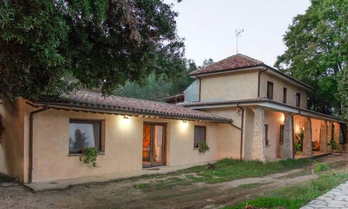Zona XLIX Santa Maria di Galeria Casa | Independent country house with pool between the city the see and Lake Bracciano