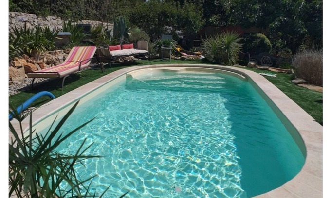Roquefort-la-Bedoule Apartamento | Independent T2 in Villa. Rated 3 stars for 4 people.
