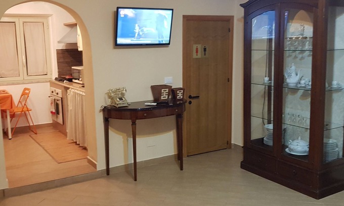 Carini Casa | Independent relaxation room with outdoor space and close to the airport