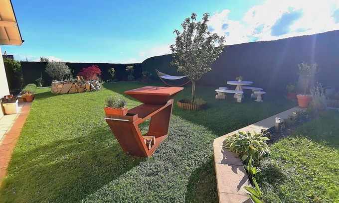 Senarclens Apartamento | Independent room, Jardin des Hérissons