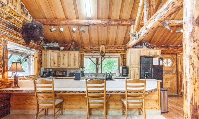 Indian Cabina | Indian cabin close to Alyeska