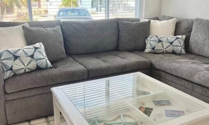 Indian Rocks Beach Cabaña | Indian Rocks Beach Cottage