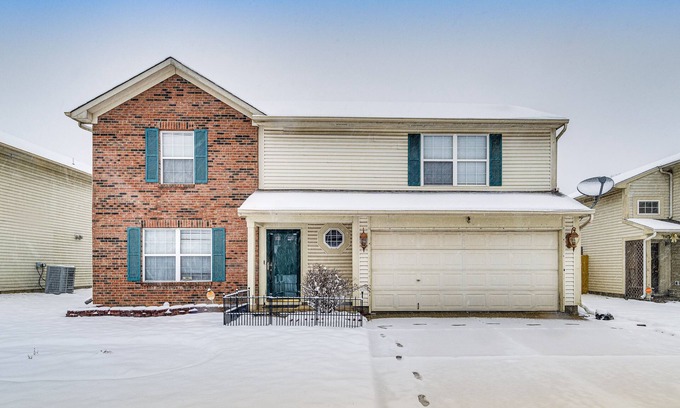 Pike Casa | Indianapolis Home w/ Private Yard ~ 8 Mi to Dtwn!