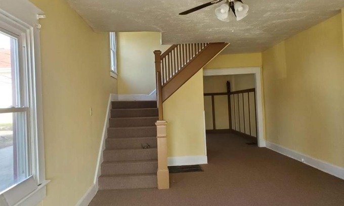 Downtown Indianapolis Chalet De Esquí | Indianapolis Indiana 3 Minutes from downtown fully furnished Beautiful 3 bedroom