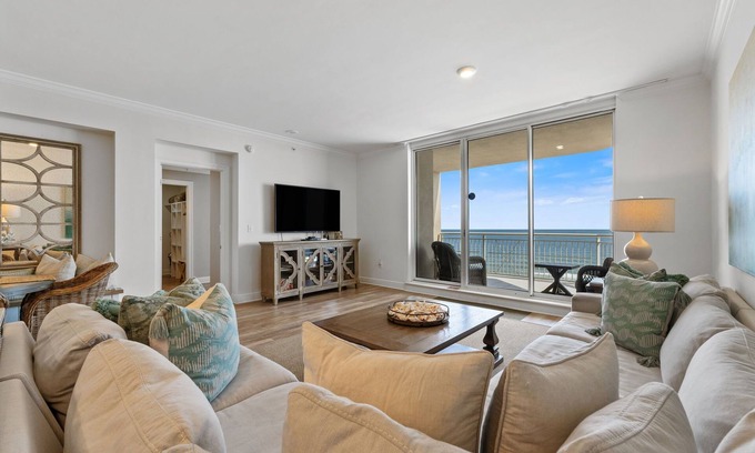 Ono Island Condominio | Indigo East 602: Stylish Gulf-Front Stay | Sleeps 8 + Resort Amenities