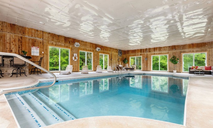 Lake Ariel Casa | Indoor Heated Private Pool Home & Arcade in Lake Ariel Poconos with 7 beds