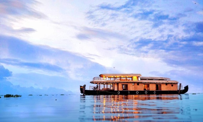 Alappuzha Alquiler De Eote | IndraprasthamLakeCruise