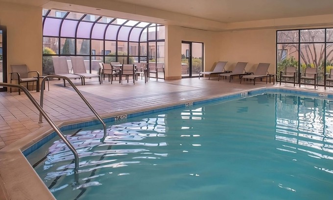 Columbia Hotel | Indulge in Home-Like Comfort! 2 Modern Units, Near Lake Kittamaqundi, w/ Pool!