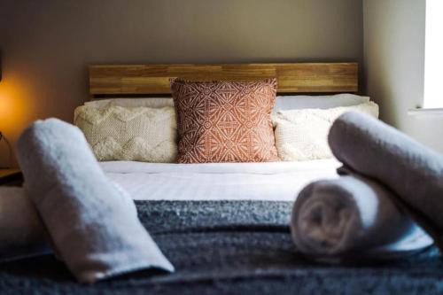 Old Trafford Casa | Industrial Design 4 Bed House