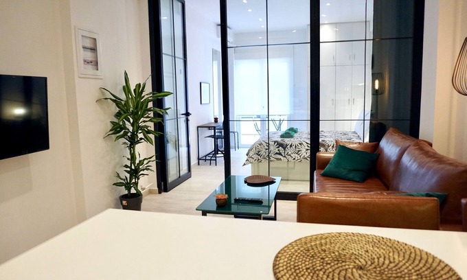 Pangrati Apartamento | Industrial Style Studio in Athens