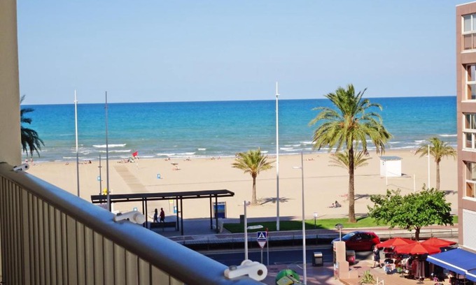 Grau i Platja Apartamento | Infante - Primera Línea de Playa