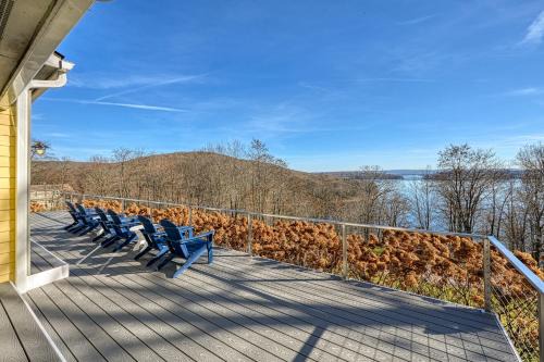 McHenry Casa | Infinite View