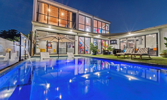 Mediania Alta Casa | Infinity pool - Ocean View- Slide - Pool Table- Beach Tenis Volley court