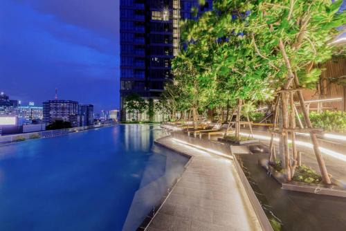 Rama 9 Apartamento | Infinity pool Outstanding view High-rise
