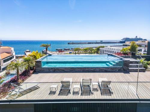 Se Apartamento | Infinity Pool & Private Garden Oasis at Savoy Insular