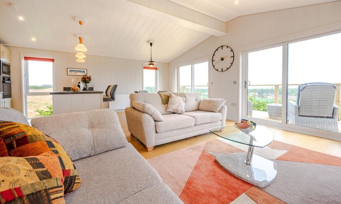 Ingoldisthorpe Casa | Ingol Lodge