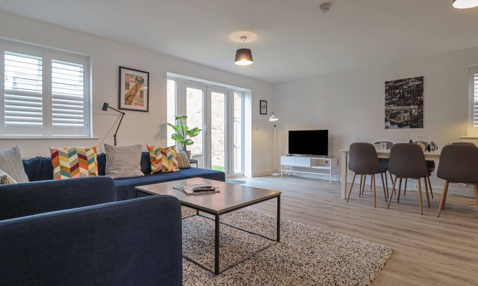 Martlesham Heath Cabaña | INISHNEE HOUSE, family friendly, with a garden in Shotley Gate