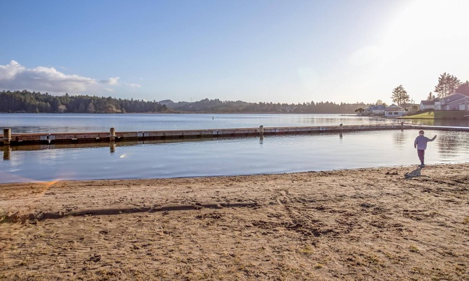 Lincoln City Casa | Inlet Point
