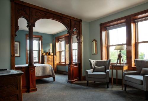 Sturgeon Bay Hotel | Inn at Cedar Crossing