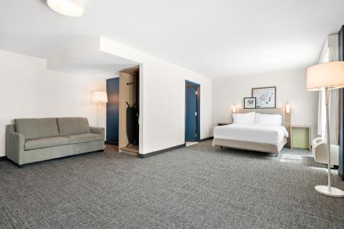 Eastwick Hotel | Inn at Philadelphia Airport