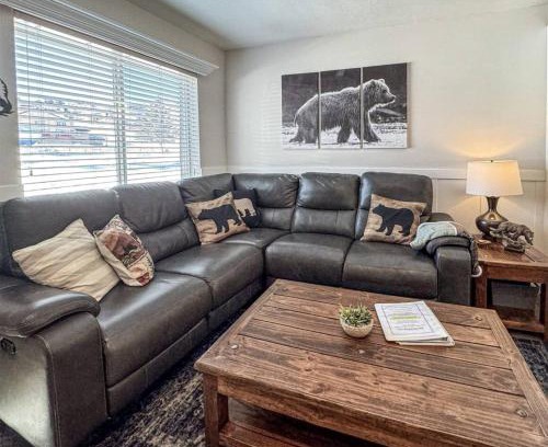Harbor Village Casa | Inn Building Condo 112, updated beautiful condo