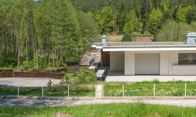 Epinal Casa | Casa rural Épinal, 2 dormitorios, 4 personas
