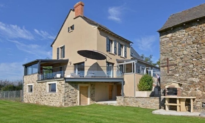 Previnquieres Casa | Casa rural Prévinquières, 3 dormitorios, 6 personas