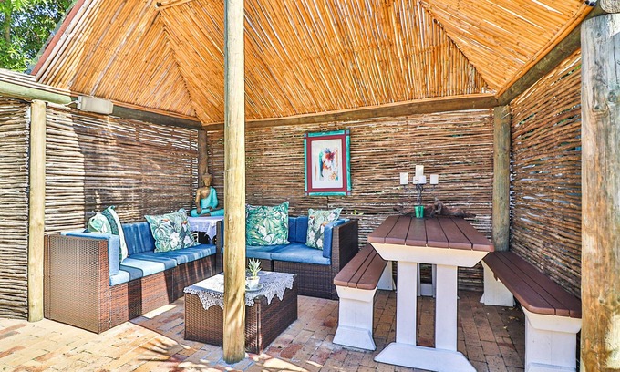 Pinelands Casa | Inn Style Guesthouse
