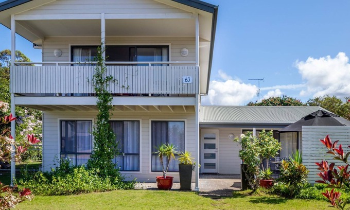 Long Beach Casa | Inner Sanctum - 160m to the beach!