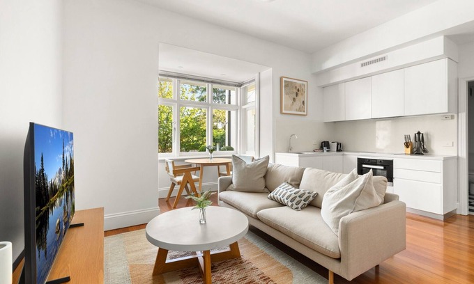 Lewisham Apartamento | Inner-West Studio in a Perfect Location