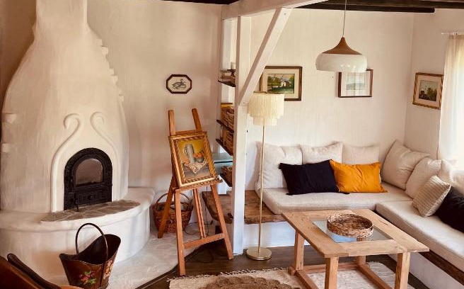 Bezdead Cama Y Desayuno | Inside, The Village- Atelier
