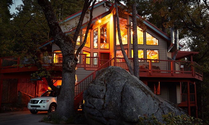 Yosemite West Apartamento | Dentro de Yosemite N. P. Gates!, Nuestras acogedoras habitaciones están a minutos de las atracciones del valle