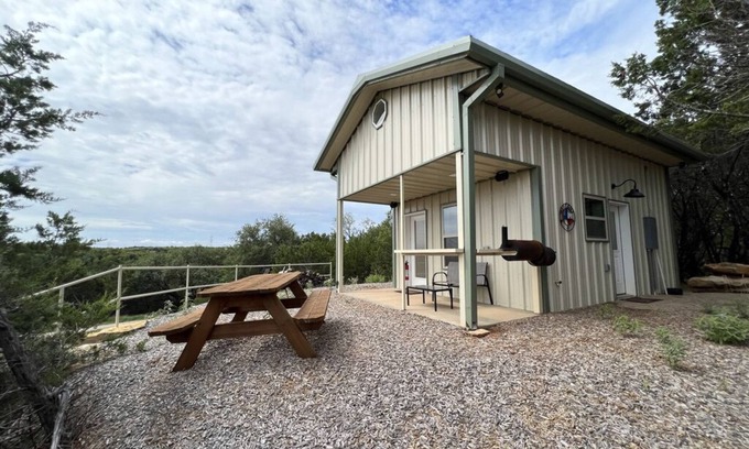 Jacksboro Casa | Inspiration Cabin at Lake Godstone
